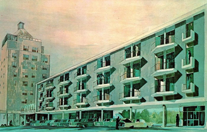 Park Place Hotel (Park Place Motor Inn) - Historical Photo And Postcard (newer photo)